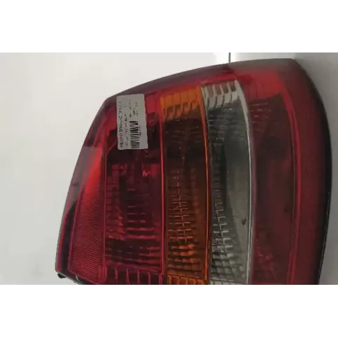 9052154404 фара задня Opel Astra G 2000