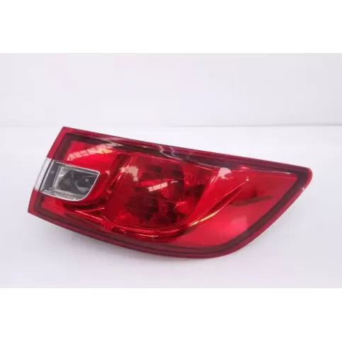 9205109990001C фара задняя Renault Captur 2013