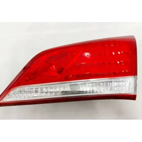 92404-3Z300 фара задня Hyundai i40 2011-