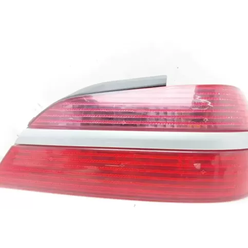 9644625277 фара задняя Peugeot 406 2000