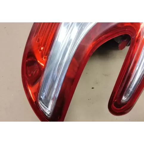 9672682880 фара задняя Peugeot 208 2013