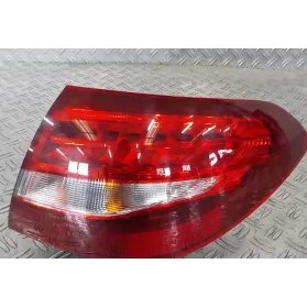 A2059060003 фара задняя Mercedes-Benz C W205 2014