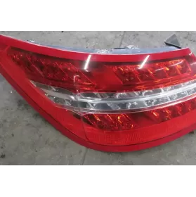 A2078200564 фара задняя Mercedes-Benz E A207 2010