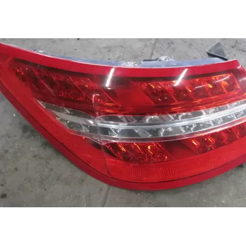 A2078200564 фара задняя Mercedes-Benz E A207 2010