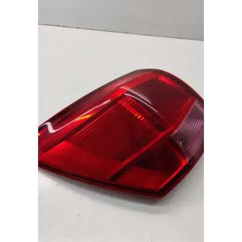 E205090 фара задняя Nissan Qashqai 2008