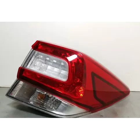 FBM92422 фара задня Subaru XV 2019