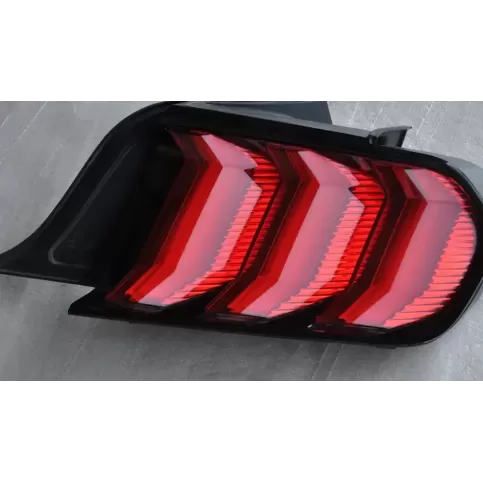 JR3B13B504AF фара задняя Ford Mustang VI 2018