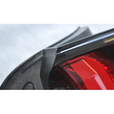 JR3B13B504AF фара задняя Ford Mustang VI 2018