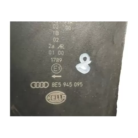 L965069 фара задня Audi A4 S4 B7 8E 8H 2005