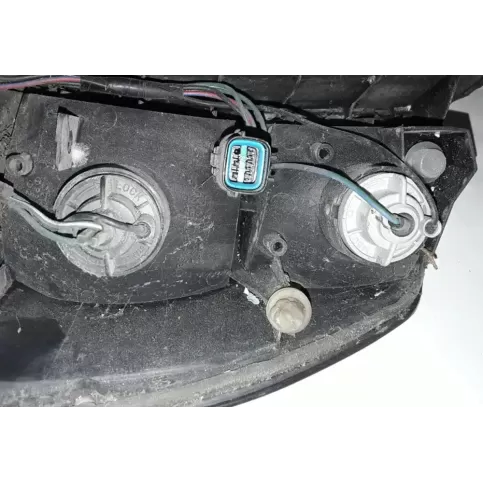 STANLEYP0617L фара задняя Mitsubishi Pajero Sport I 2000