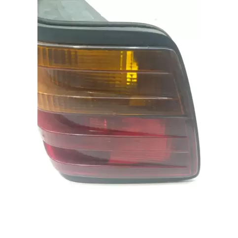 0153373R3 фара задняя Mercedes-Benz E W124 1985