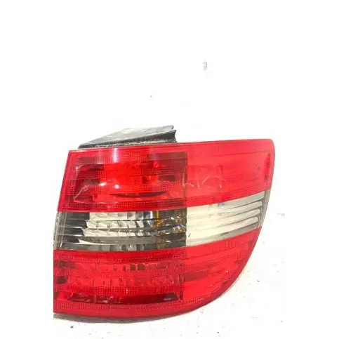 04001 фара задняя Mercedes-Benz B W245 2006