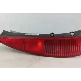 11821107 фара задня Citroen C5 2001