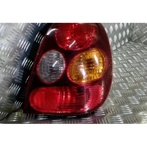 15854916 фара задняя Toyota Corolla E120 E130 2001