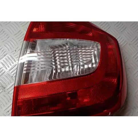 2021001137 фара задня Skoda Rapid (NH) 2013