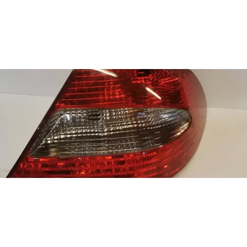2098201664 фара задняя Mercedes-Benz CLK A209 C209 2006