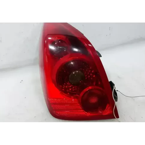 26555AU210 фара задняя Nissan Primera 2003