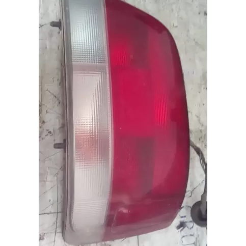 3565060B10000 фара задня Suzuki Swift 1989