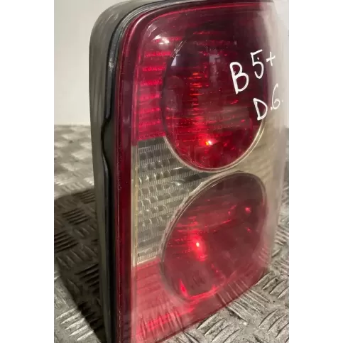 389945096 фара задня Volkswagen PASSAT B5.5 2001