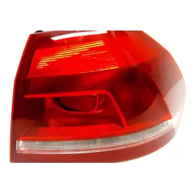 561945096 фара задня Volkswagen PASSAT B7 USA 2014