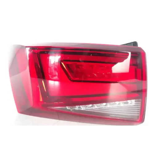 575945207E фара задняя Seat Ateca 2017