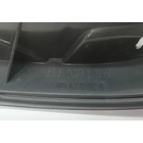 7701040648 фара задня Renault Megane I 1996