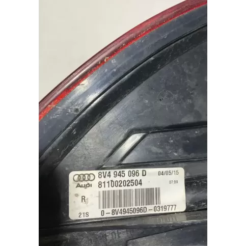81100202504 фара задня Audi A3 S3 8V 2013