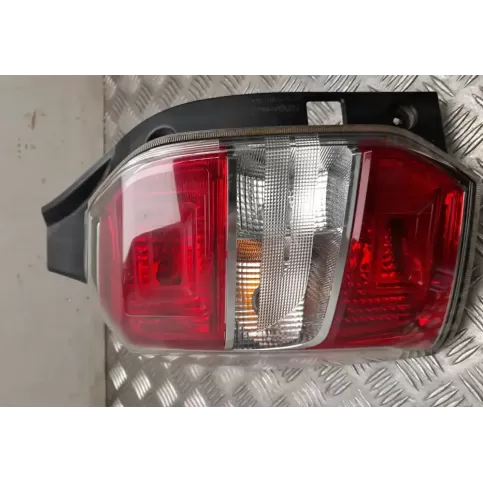 84201SG011 фара задняя Subaru Forester SJ 2015