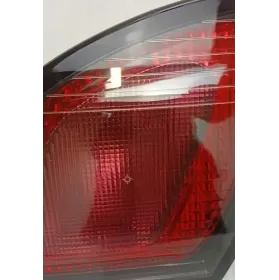 89020330 фара задня Nissan Primera 2000