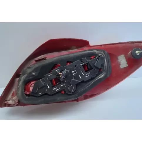 89022859504 фара задняя Peugeot 307 2001