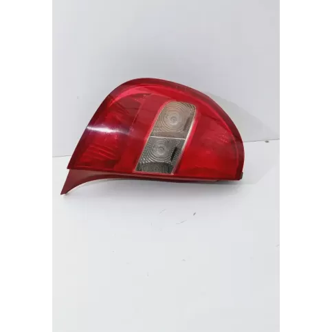 89024131 фара задняя Citroen C5 2002