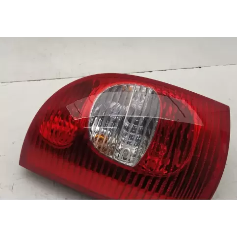 89398405 фара задняя Citroen Xsara Picasso 1999