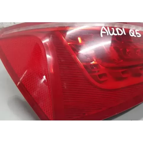 8R0945093A фара задня Audi Q5 SQ5 2011