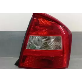 924022F010 фара задняя KIA Cerato 2004
