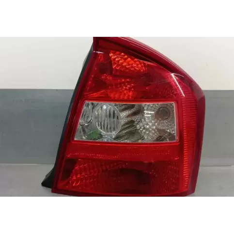 924022F010 фара задняя KIA Cerato 2004
