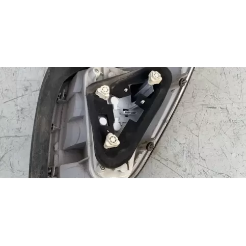 93182992 фара задня Opel Astra H 2006