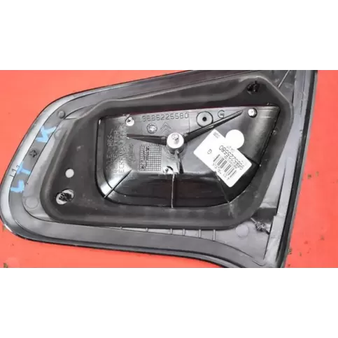9685225580 фара задняя Citroen C3 2011