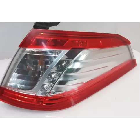 9686779680D фара задняя Peugeot 508 2013