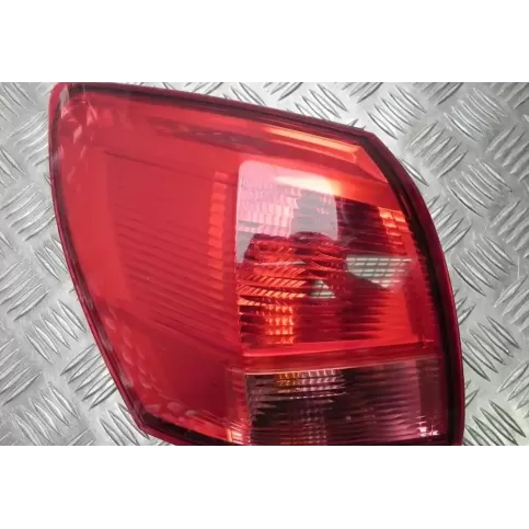 A1204 фара задняя Nissan Qashqai+2 2009