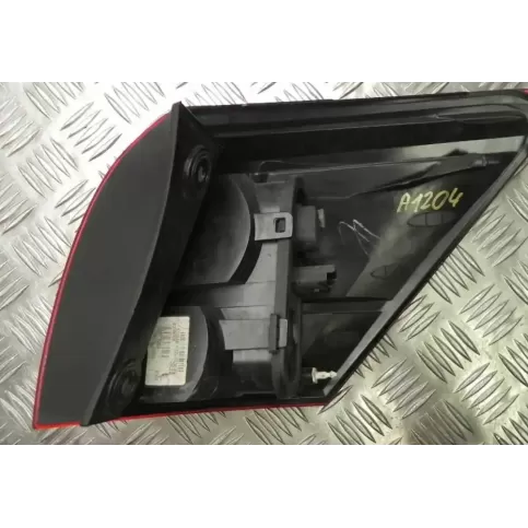 A1204 фара задняя Nissan Qashqai+2 2009