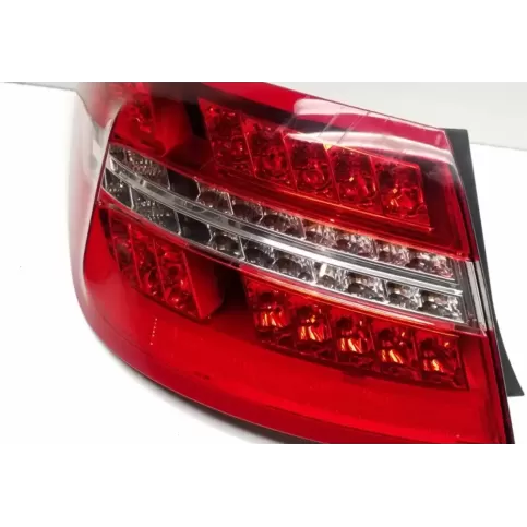 A2079060158 фара задняя Mercedes-Benz E C207 W207 2010
