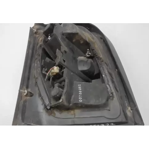 B65506F600 фара задняя Nissan Micra 1992