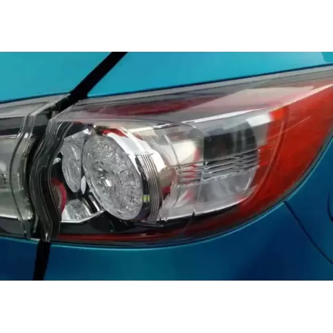 BCW951150C фара задня Mazda 3 2003