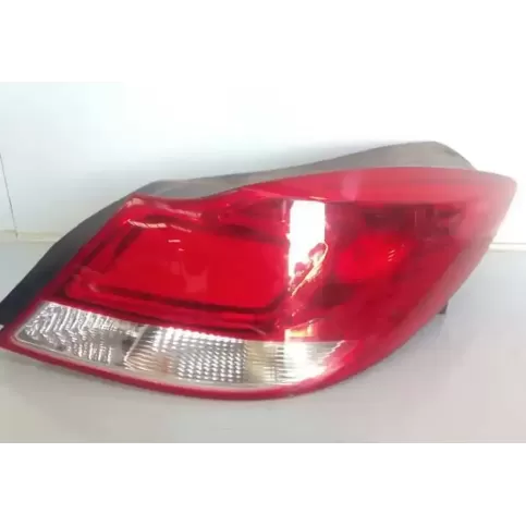 E2-B6-22-2 фара задня Opel Insignia A 2008