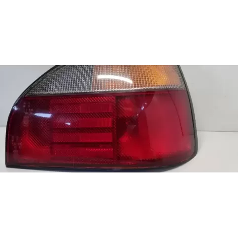 ICHIKOH4807 фара задняя Nissan Sunny 1994