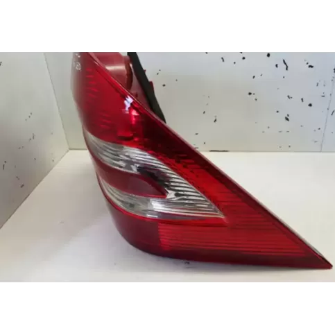 NR1129 фара задняя Mercedes-Benz C AMG W203 2006