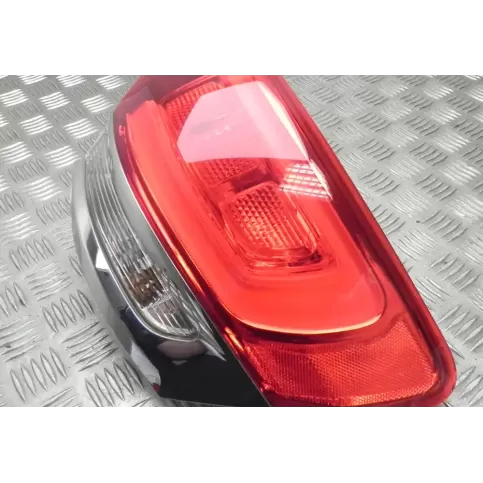 P68110000AE фара задня Jeep Grand Cherokee 2016