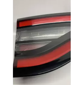 P68213147AE фара задняя Dodge Charger 2016