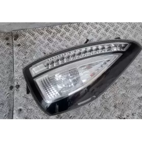 P7368R фара задняя Mazda 5 2010