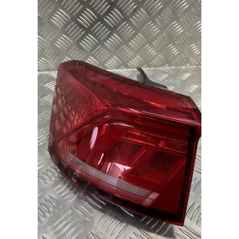 RE2891000000 фара задня Volkswagen T-Roc 2020